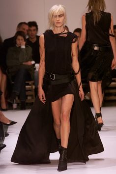 Ann Demeulemeester Spring 2002 Ready-to-Wear Fashion Show | Vogue Half Skirt, Draped Dress, Fashion Shows, Modern Luxury