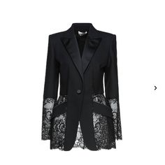 Stunning Alexander Mcqueen Womans Suit Jacket With Beautiful Soft Lace Tailored Detail On The Bottom - Size 36 (Us Size 0). Never Worn, Tags, And Original Packaging. I Adore This Piece But Ended Up With Two So Similar I'm Selling One. Lace Blazer, Suit Jackets For Women, Blazer Designs, Looks Chic, Lace Panelled, Mode Vintage, Black Blazers, Blazers For Women, Look Fashion