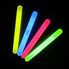 3 Inch Glow sticks - 4 Color Assorted Pack of 120 - Party Glowz Internal Capsule, Glow Stick Wedding, Glow Crafts, Glow Stick Party, Led Light Stick, Foil Packaging, Fishing Lights, Glow Party, Glow Sticks