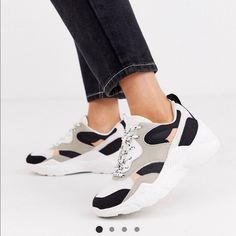 Color Block Chunky Sneakers. Brand New, Never Worn. Size 41 On Shoe But Listed On Asos As Size 10. Fits Like A Size 10. Pull And Bear Shoes, Pull Bear Shoes, Bear Shoes, Zara Sneakers, White Platform Sneakers, Black Chunky Heels, Silver Sneakers, Pink Sneakers, Chunky Heels Sandals