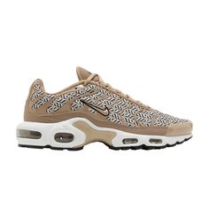 Find NIKE Wmns Air Max Plus 'united In Victory on Editorialist. Wmns Air Max Plus 'United in Victory' Nike Air Max For Women, Nike Air Max Plus, Air Max Plus, Womens Shoes Sneakers, Low Top, Victorious, Top Sneakers