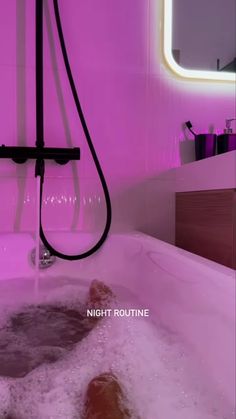 Rich Girl Lifestyle, Luxury Lifestyle Dreams, Night Vibes, Future Lifestyle, Shower Routine, Dream Lifestyle, Body Skin Care Routine, Night Routine