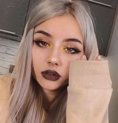 Dramatic Makeup, Make Up Looks, Smokey Eyes, Grunge Makeup, Makeup Pictures, Makati, Makeup Tutorials, Cute Makeup, Aesthetic Makeup