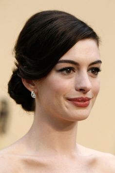 Oscar Hairstyles, Sanggul Modern, Red Carpet Hair, Chignon Hair, Low Bun Hairstyles, Elegant Wedding Hair, Wedding Hairstyles Updo, Bridal Hair And Makeup, Formal Hairstyles