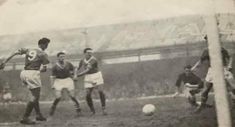 Ray Charnley side-foots the ball towards goal, but John Mortimore managed to get a foot to it before it went in 12 December, Sunderland, Chelsea Fc, Division, Chelsea, Highlights, Concert