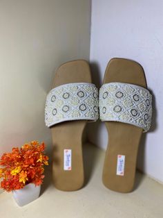 Handmade Jutti for Women, Indian Mojari, handcrafted Flat Slippers, White Premium beaded boho Slip on flat women's shoes sandals Flat Slippers with Premium Bottom soles Closed Toe Flats With Handwork For Summer, Embellished Round Toe Flats For Summer, White Beaded Sandals With Round Toe, Closed Toe Flats For Summer Festivals, Closed Toe Flats For Festive Summer Events, Closed Toe Flats For Festive Summer Occasions, White Embellished Flat Heel Sandals, Festival Sandals With Gota Work For Puja, Closed Toe Sandals With Gota Work For Festivals