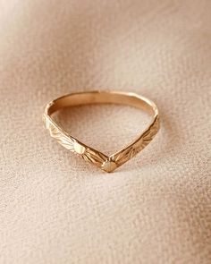 Gold Western Rings, Western Jewelry Gold, Gold Filled Rings, Sun Ring Gold, Cool Gold Rings, Simplistic Rings, Sun Engagement Ring, Ring Inspo Jewelry, Ring Designs Unique