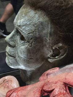 The new Michael Myers mask from 2018 Halloween movie. Taken at Midsummer Scream Trick or Treat Studios booth. Michael Myers Mask, Trick Or Treat Studios, Halloween Movie, Halloween 2018, Michael Myers, Long Beach, Scream