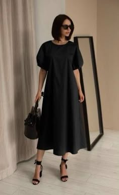 Linen Style Fashion, Vintage Midi Dresses, Corporate Attire, Effortlessly Chic Outfits, Fashionista Clothes, Long Dress Casual, Fashion Design Clothes, Linen Dresses, Black Dresses