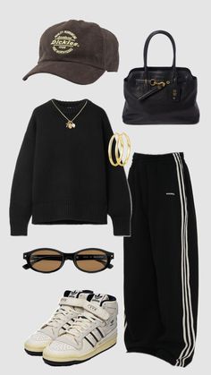 Recreation Outfits, Uni Ootd, 2025 Wardrobe, Sporty Looks, Fall 24, Comfy Chic, Trending Fashion Outfits, Basic Outfits, Cute Fits