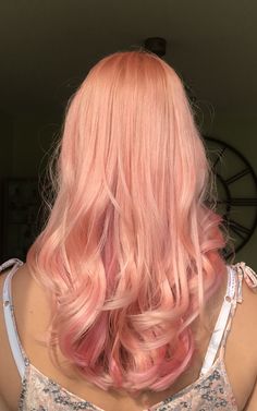 Coral Pink Hair Color, Pinkish Orange Hair, Dye Hair Color Ideas, Pink Fudge, Peachy Pink Hair