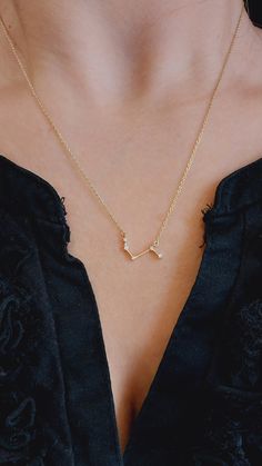 Product Details  Weight : Material  :14k Gold   It is 2,07grams. Material :18k Gold  It is 2,37  grams. The Length Of The Necklace : It is adjustable .There are 3 stages of length ,41 cm (14 inches ),44 cm (17 inches) 47 cm (20 inches) Color : Yellow Gold Stone : Diamond Clarity and Color : Clarity     VS1 Color       G   Diamond CTW :  0,08 White Diamond  Orijin : Made in Turkey  Gender : Female  Packacing : Your special product will be packed with great care. Customer Service : If you want to ask any other questions about the product, we are always here to answer.Please do not hesitate to send a message , we will answer as soon as possible. https://www.etsy.com/your/shops/CraftArtJewellery/tools/listings/1538617258 Diamond Necklace Elegant, Recycled Gifts, Necklace Elegant, Zodiac Necklace, Diamond Gift, Aries Zodiac, Zodiac Necklaces, Gold Stone, Diamond Clarity