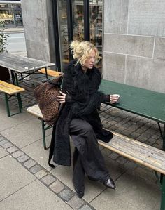 Effortless Edgy Style, Parisienne Chic, Simple Chic, Winter Looks, Fall Winter Outfits