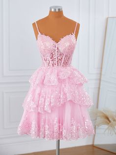 Ball-Gown Tulle V-neck Appliques Lace Corset Short/Mini Dress Mini Dress Homecoming, Cute Formal Dresses, School Dance Dresses, Cute Homecoming Dresses, Stunning Prom Dresses, Pink Homecoming Dress, Dress Homecoming, Looks Party, Prom Dress Inspiration