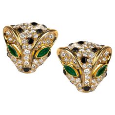 Vintage Leopard Earrings accented with approx. (8) cts of Diamonds, Black Onyx Dots and Emerald Eyes. Signed Fred Paris, 18k and France Leopard Earrings, Emerald Eyes, Vintage Leopard, Dot Dot, Jewellery Ideas, Black Onyx, Lalique, Pretty Woman, Clip On Earrings