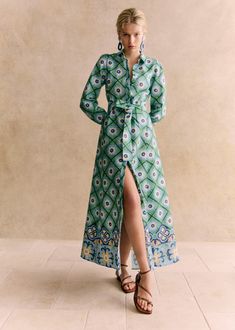 Long-sleeved printed maxi dress;Classic collar;Slight gathers at the top of the sleeve;Sleeves with fitted cuffs;Removable belt;Button placket on the middle front;Unlined;Length from the shoulder: 140 cm / 55.1 in (size EU36/UK8) Maxi Dress With Belt, Knitwear Dress, Dress With Belt, Rimini, Spring 2024, Printed Maxi, Personal Shopper, Printed Maxi Dress, Parisian Style