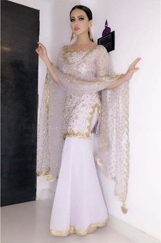 Gharara Designs, Pakistani Wedding Outfits, Pakistani Dresses Casual, Red Lehenga, Patiala Salwar, Ghagra Choli