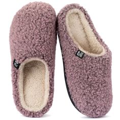 a pair of slippers that are on top of each other