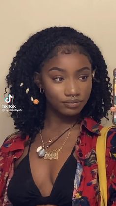 Fluffy Mini Twist, Mini Twists With Bangs, Black Hairstyles Shoulder Length, Shoulder Length Black Hairstyles, Alopecia Hairstyles Black Women, Short Hairstyle Women Black, Twists Natural Hair, Mini Twists Natural Hair, Mini Twists