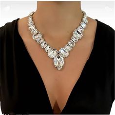 Material: Rhinestone Brand Name: LuxstyWear Big Pendant Necklace, Necklace Chain Types, Cube Necklace, Choker Style Necklace, Rhinestone Choker Necklace, Expensive Jewelry Luxury, Collar Chain, Party Necklace, Rhinestone Choker