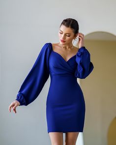 Fabric: Suit crepe diagonal Cotton 75%, Polyester 20%, Elastane 5% Dress length: 85cm/ 33.4in Skirt length: 54cm/ 21in Available sizes: XS, S, M, L Color: Black, Red, Blue, White, Beige, Bordeaux, Red, Lavender Blue Outfit Dress, Short Blue Dress, Blue Dress Outfits, Red Lavender, Classy Short Dresses, Simple Style Outfits, Black Dresses Classy, Blue Dress Short, Fasion Outfits