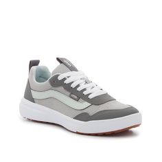 Vans- Best Gym Shoes, Grey Sneakers, Gym Shoes, Touch Up, Green And Grey, Womens Sneakers, Casual Looks, Rubber Sole, Women's Fashion