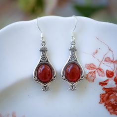 Carnelian Stone Drop Necklace Choose Minimalist Pendant - Etsy Vintage Earrings Victorian, Tiger Eye Earrings, Mineral Jewelry, Filigree Necklaces, Carnelian Stone, Funky Jewelry, Eye Earrings, Amber Jewelry, Antique Earrings