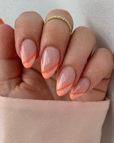 Summer French Nails, Unghie Sfumate, Orange Nail Designs, Orange Nail, Peach Nails, Almond Nails Designs, Oval Nails, Orange Nails, Minimalist Nails