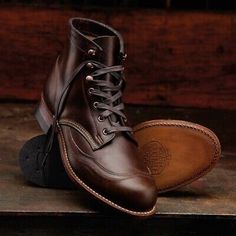 (eBay) Last pair! New in original box. Never worn. Discontinued model W05342. Goodyear welt construction with an unlined leather upper and leather footbed. Leather outsole and stacked leather heel. Made in USA. Wolverine 1000 Mile Boots Outfit, Wolverine 1000 Mile Boots, 1000 Mile Boots, Wolverine 1000, Wolverine 1000 Mile, Wolverine Boots, Horween Leather