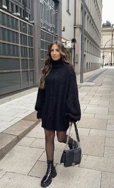 Style Dresses In Winter, Minimalist Fall Wardrobe, Turtle Neck Dress Outfit, Black Sweater Dress Outfit, Dresses In Winter, Sweater Dress Outfit Winter, Chunky Sweater Dress, 20 Outfits, Short Sweater Dress