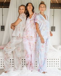 Explore our shop for other loungewear options : https://www.etsy.com/shop/SelineLounge Scroll down for links to order more than 1 PJ! A light and perfectly soft PJ with a delicate floral design is sure to keep you cozy and chic all night! 🌸 F E A T U R E S * Two piece set, short sleeve + pants * Pretty as bridesmaid pajamas or bridal party pajamas * Mix and match top and bottom sizing to accommodate individual curves. * Pants come with elasticated waist and drawstrings * Flattering neckline and Matching Sleepwear Set With Long Pants, Matching Sleep Set With Long Pants, Floral Print Sleepwear For Pajama Party, Floral Print Sleepwear Long Pants For Loungewear, Feminine Sets For Home, Matching Set Sleepwear For Pajama Party, Matching Set Sleepwear For Bedtime, Feminine Relaxed Fit Loungewear Sets, Feminine Floral Print Pajama Party Sets