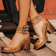 Freebird RANDI - Individually hand crafted from start to finish. Handcrafted Boots, Perfect Heels, Shoes Stand, Vintage Heels, Estilo Chic, Elegant Shoes, Ankle Straps, Vintage Shoes, Chunky Heels