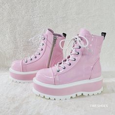 Pink Hologram Patent 2" (51mm) Platform Lace-Up Front Ankle Boot Side Zipper Brand New From Demonia Pink Platform Boots, Indie Clothes, Demonia Shoes, Barbie Core, Pink Boots, Punk Rave, Rave Festival, Cute Boots, Indie Outfits