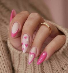 nail art Vday Nails, February Nails, Tech Job, Cute Nail Art Designs, Nail Cuticle, Heart Nails, Fire Nails, Chic Nails, Valentine's Day Nails