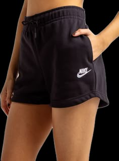 Womens Sweat Shorts, Nike Sweat Shorts, Patras, Chic Summer Style, Cute Nike Outfits, Nike Sweats, Casual Preppy Outfits, Cute Nike, Cute Nikes