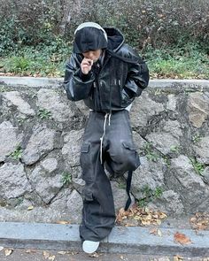 Archive Fashion Outfit, Rick Owens Street Style, Playboi Carti Outfits, Rick Owens Outfit, Outfit Inspo Streetwear, Margiela Archive, Techno Outfit, Underground Clothing, Glamour Outfit