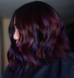 Dark Plum Hair Color, Plum Hair Color Ideas, Plum Burgundy Hair, Plum Hair Dye, Plum Brown Hair, Plum Red Hair, Plum Hair Color, Purple Hair Streaks