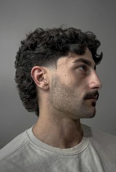 Perm Mullet, Permed Mullet, Afro Mullet, Mullet Styles, Portraits Reference, Body Perm, Guy Haircuts, Balding Men, Perm Curls