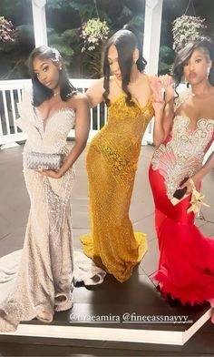 Homecoming Poses, Prom Picture Poses, Dream Prom Dress, Prom Dress Inspo, Classy Prom, Prom Inspiration, Fancy Fits, Prom Inspo