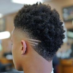 Men Hairstyle Ideas, Haircut Designs For Men, Fade Haircuts For Men, Fade Haircut Styles, Black Hair Cuts, Low Fade Haircut