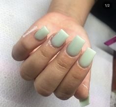 Sage Green Short Square Nails, Nail Ideas Light Green, Short Green Nails Acrylic, Light Color Nail Ideas, Sage Color Nails, Greenish Nails, Short Acrylic Nails Green, Light Green Nails Acrylic, Green Simple Nails