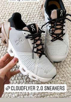 On Clouds Aesthetic Shoes, Cloud Tennis Shoes, On Cloud Tennis Shoes, On Cloud Shoes Women, Women’s Tennis Shoes Fall 2024, Running Shoes Outfit, Woman’s Oncloud Shoes, Cloud Sneakers, Jewerly Bag