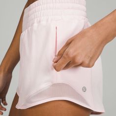 Light Pink Lululemon Hotty Hot Shorts Lulu Shorts, Preppy Summer Outfits, Shorts Lululemon, Hotty Hot Shorts, Strawberry Milkshake