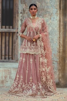 Sana Safinaz Fw22bge577 Ready To Wear Sana Safinaz, Traditional Embroidery, Desi Outfits, Luxe Wedding, Desi Clothes, Festive Collection, Groom Outfit, Net Dupatta