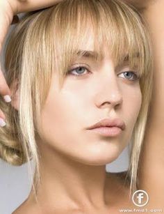 1930s Hair, Long Hair With Bangs, Trendy Short Hair Styles, Grunge Hair, Hair Dos, Hairstyles With Bangs, Pretty Hairstyles, Hair Hacks, Medium Length Hair Styles