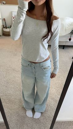 How To Style White Shirt, Casual Spring Outfits 2024, Cute Outfit Inspo Summer, Jean Baggy, Summer Aesthetics, Smink Inspiration, Outfit Cute