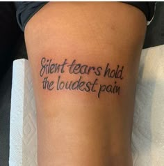 Women's Tattoo Quotes Rose Tattoo Hand, Tattoo Ideas For Female, Small Dope Tattoos, Tattoo Quotes For Women