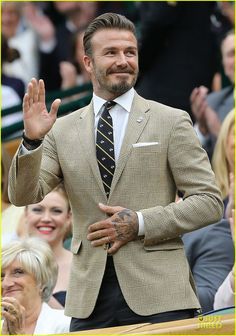 Beckham Suit, Best Suits For Men, Workout Man, Dapper Suits, Modern Mens Fashion, Dapper Gentleman