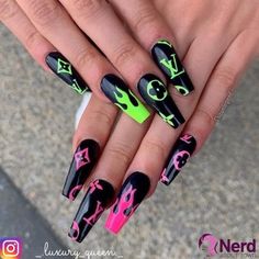 Cool Acrylic Nails Designs, Nail Pics, Edgy Nails, Grunge Nails, Cute Acrylic Nail Designs, Polygel Nails, Her Nails, Simple Acrylic Nails, Makijaż Smokey Eye