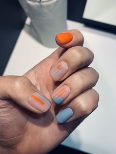 Spring Transition Nails, Alternative French Tip Nails, Short Abstract Nail Designs, Boho Nail Art, Minimal Nail Art, Long Nail Art, Minimal Nails Art, Nails Art Designs